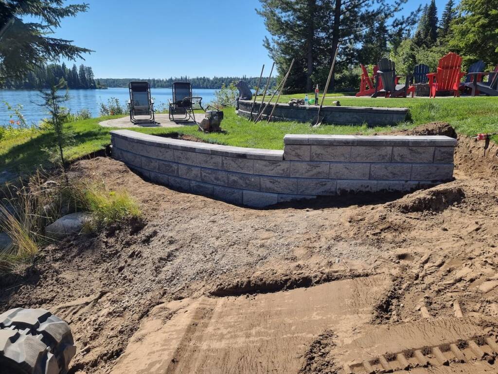 tiered-lakeside-retaining-wall-project