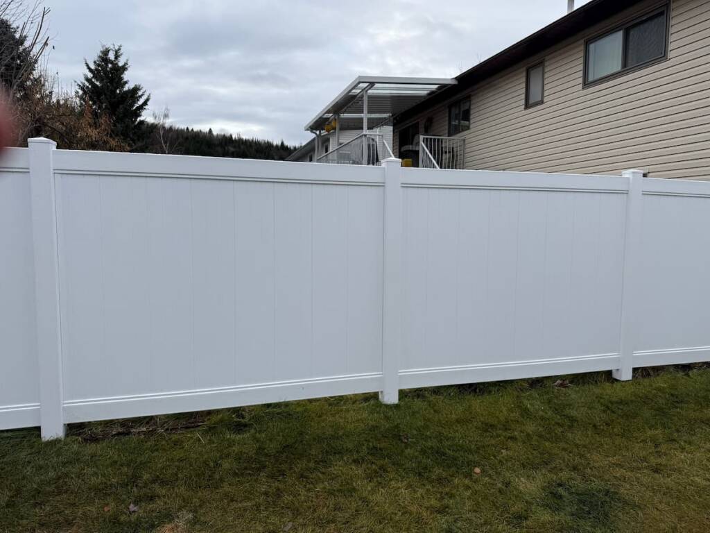 vinyl privacy fence installation prince george